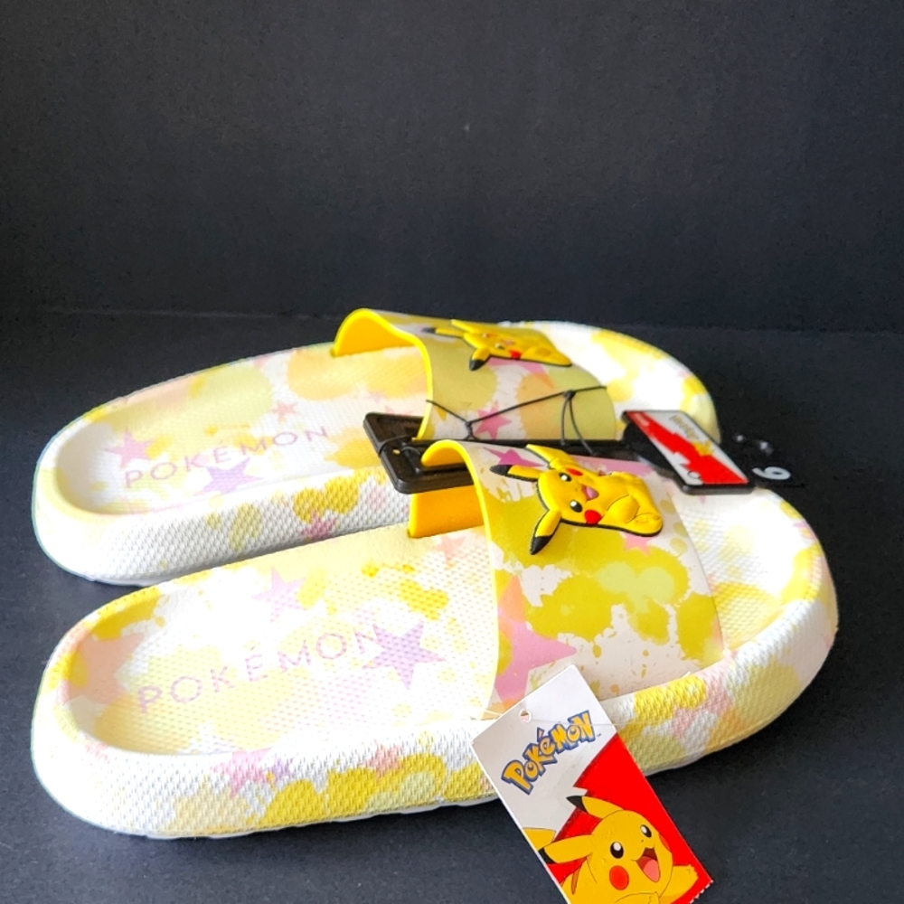 NWT Pokémon Pikachu slides - Picture 4 of 5